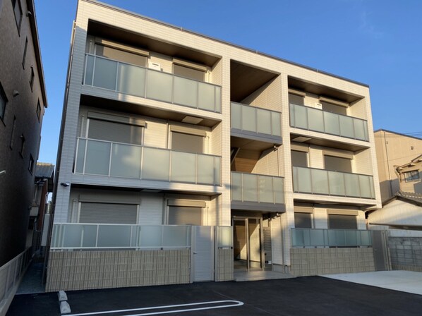 シャーメゾン 姫路Wの物件外観写真